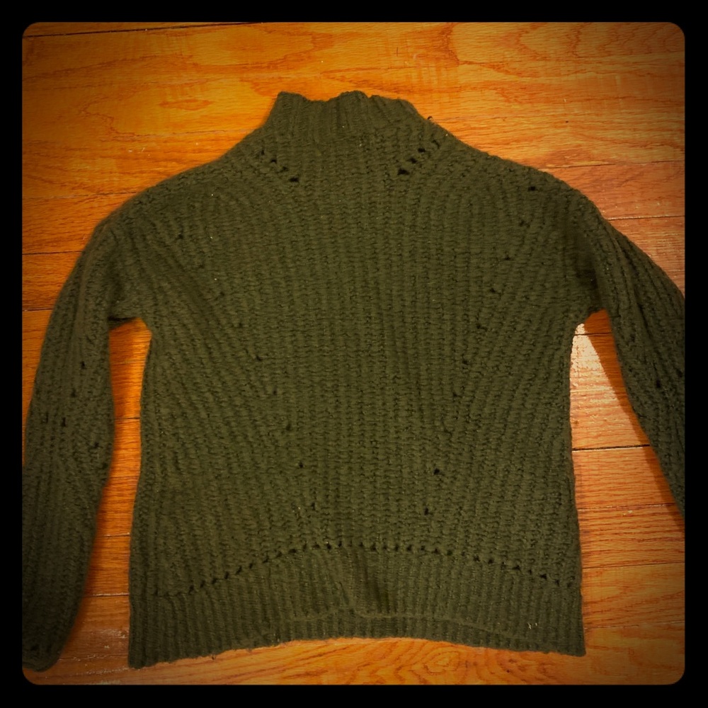 Green sweatshirt